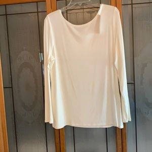 NEW Long sleeves t-shirt